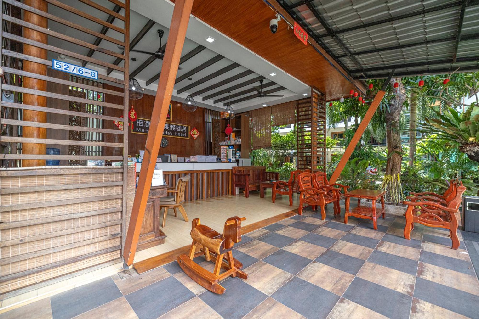Phuket Meet Holiday Hotel 普吉岛相遇花园度假酒店 Rawai Exterior foto